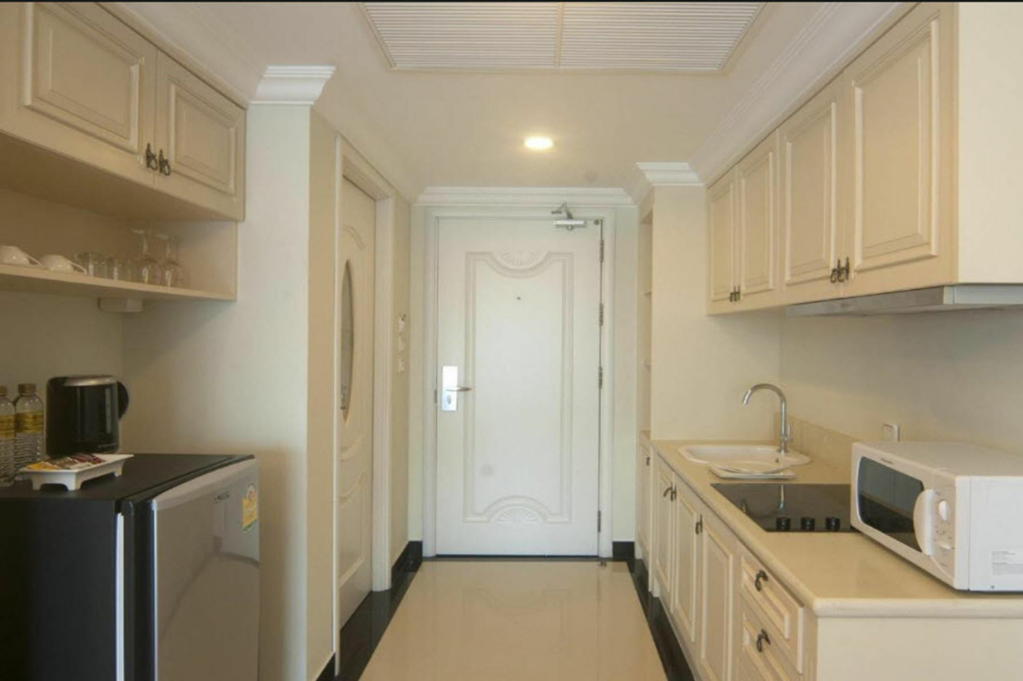Lk Noble Suite Pattaya Dış mekan fotoğraf